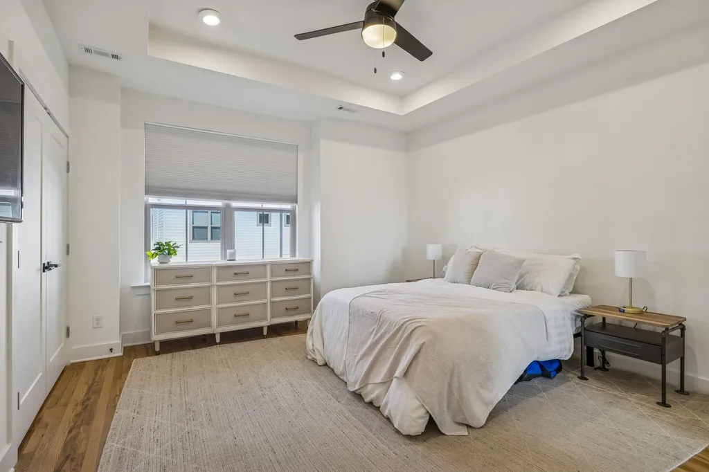 100 Thompson Lane Nashville TN 37211