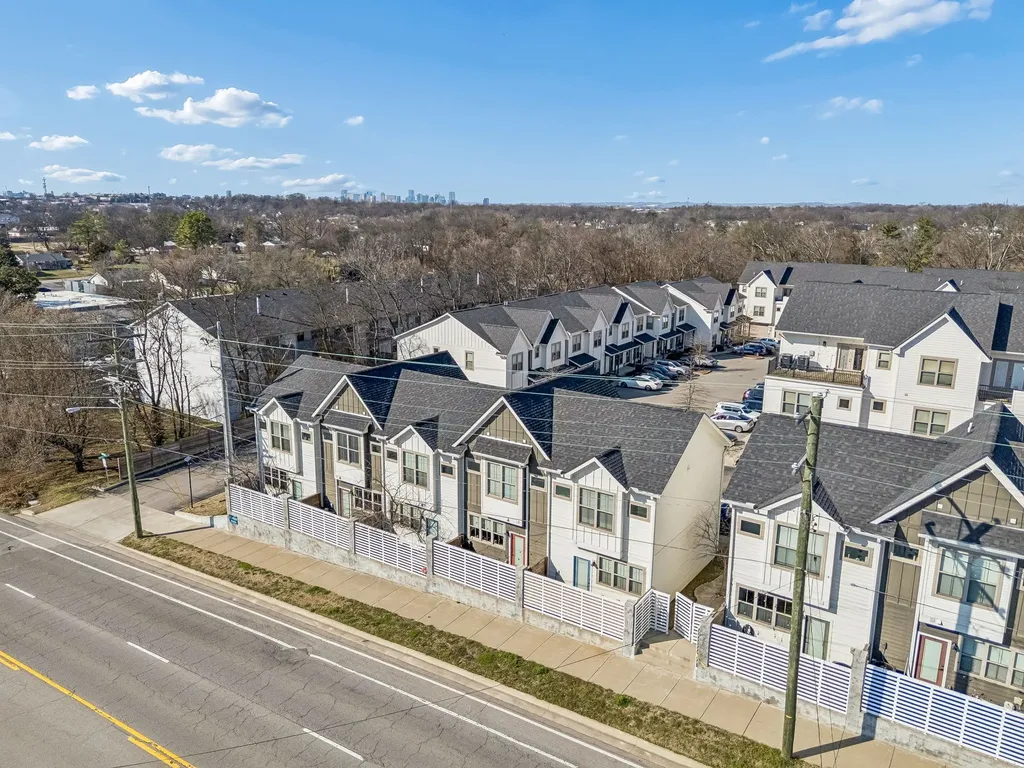 100 Thompson Lane Nashville TN 37211