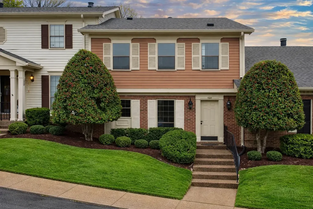 1127 Brentwood Point Brentwood TN 37027