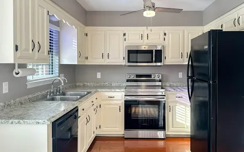 1127 Brentwood Point Brentwood TN 37027