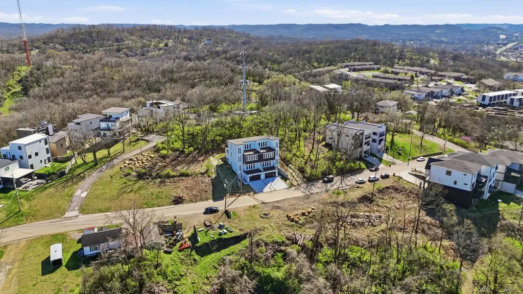 6029 Hill Circle Nashville TN 37209