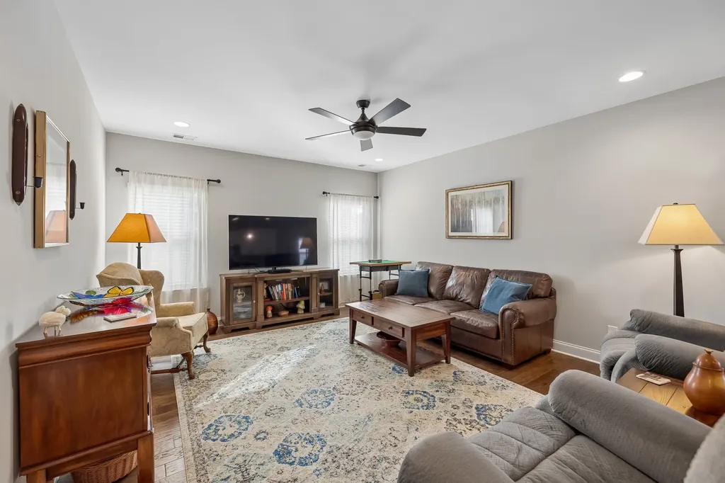 1017 Violet Street Spring Hill TN 37174