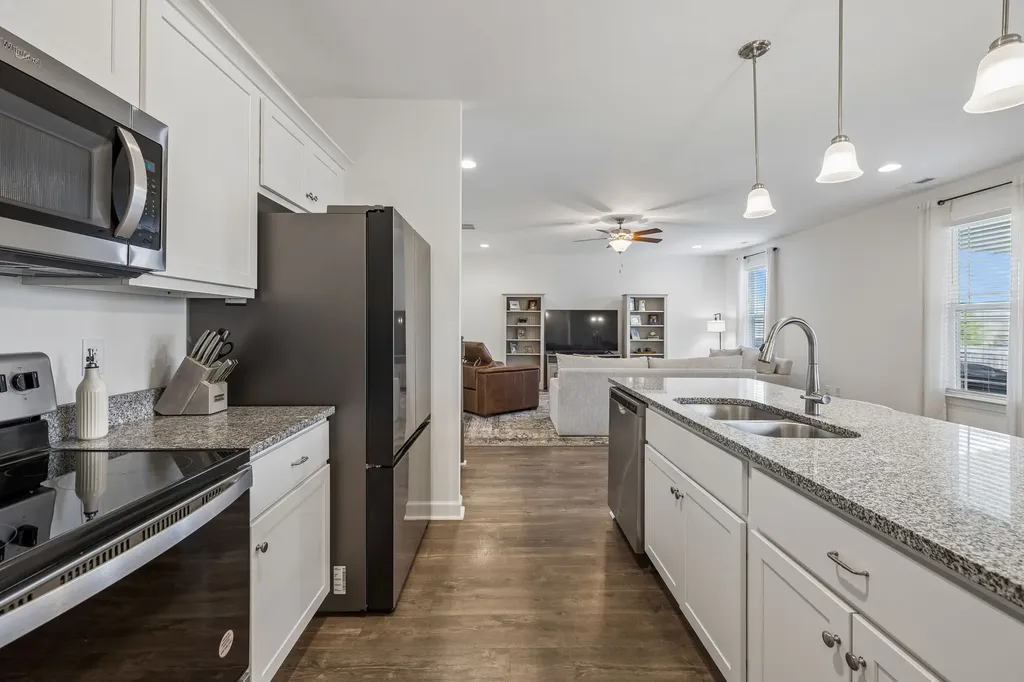 1004 Vanguard Drive Spring Hill TN 37174