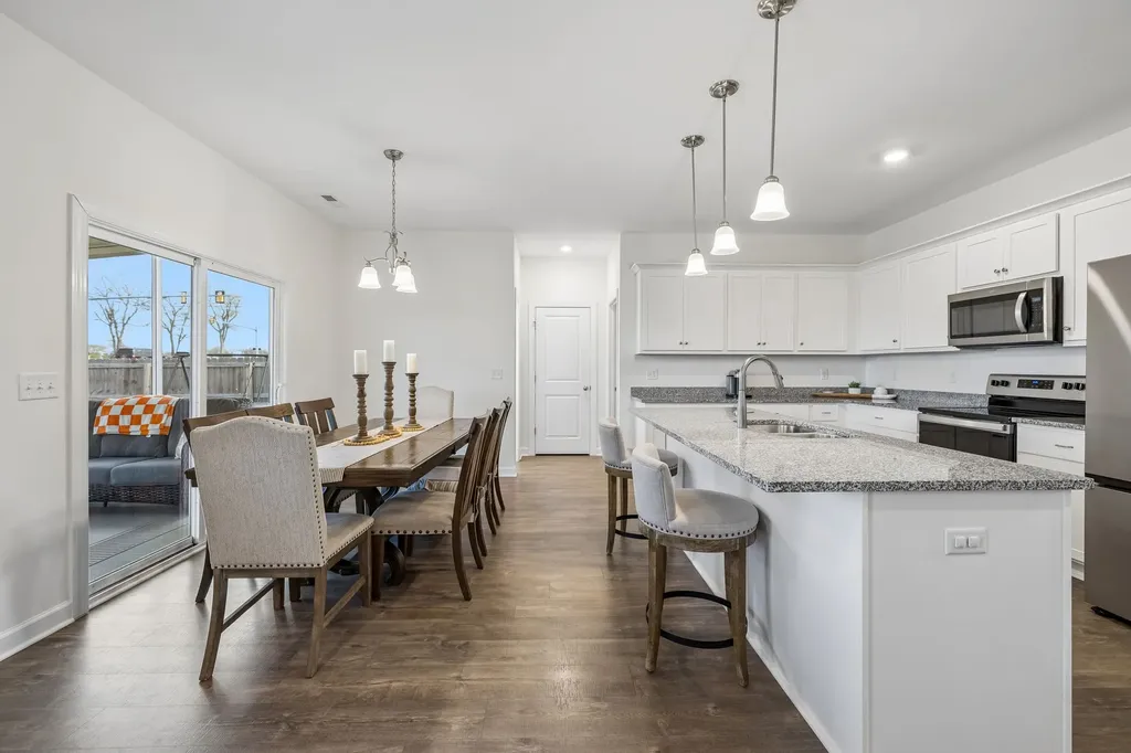 1004 Vanguard Drive Spring Hill TN 37174