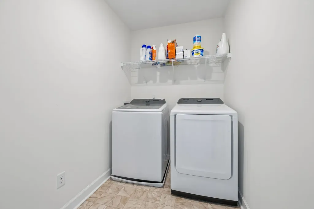 1004 Vanguard Drive Spring Hill TN 37174