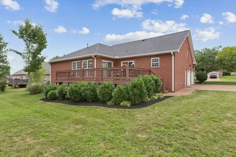 161 Peppertree Lane Gallatin TN 37066