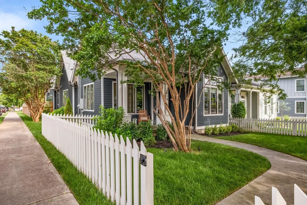 2018 10th Ave, S Nashville TN 37204