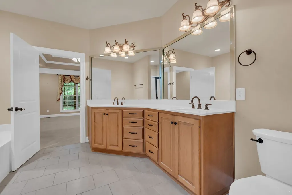 163 Tara Lane Goodlettsville TN 37072
