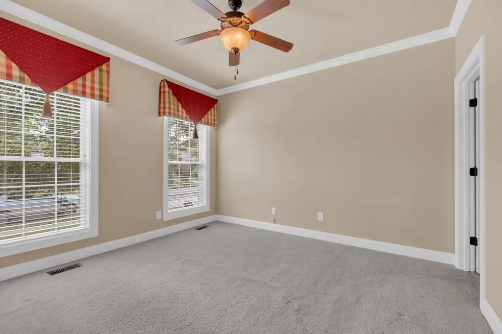 163 Tara Lane Goodlettsville TN 37072