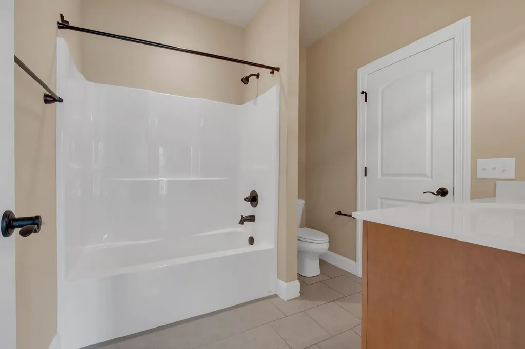 163 Tara Lane Goodlettsville TN 37072