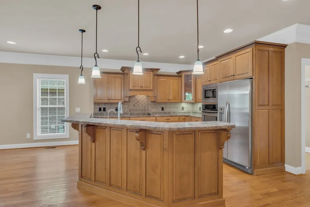 163 Tara Lane Goodlettsville TN 37072
