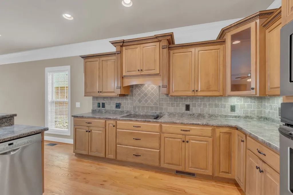 163 Tara Lane Goodlettsville TN 37072