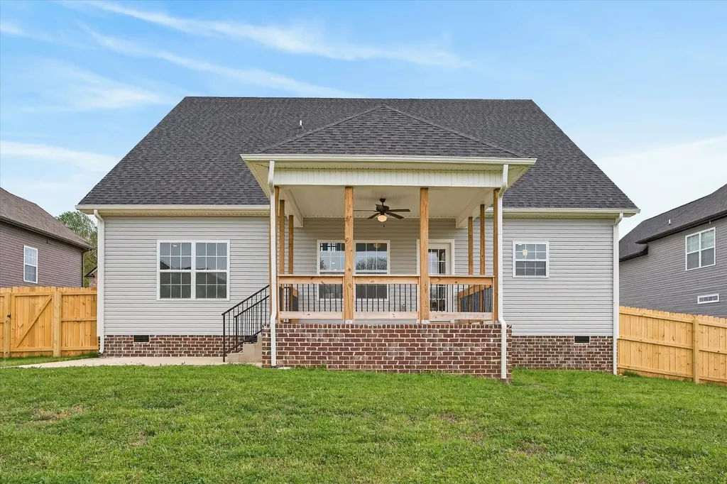 2626 Remington Trace Clarksville TN 37043