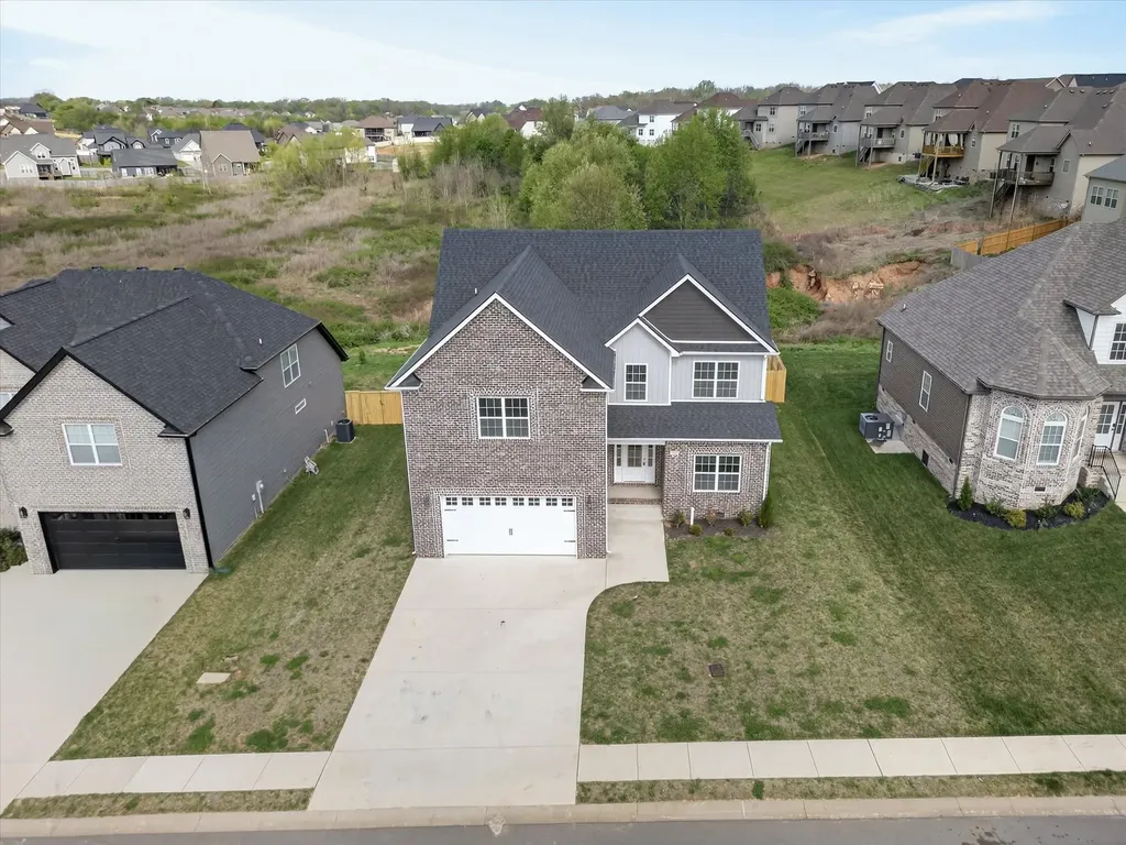 2626 Remington Trace Clarksville TN 37043