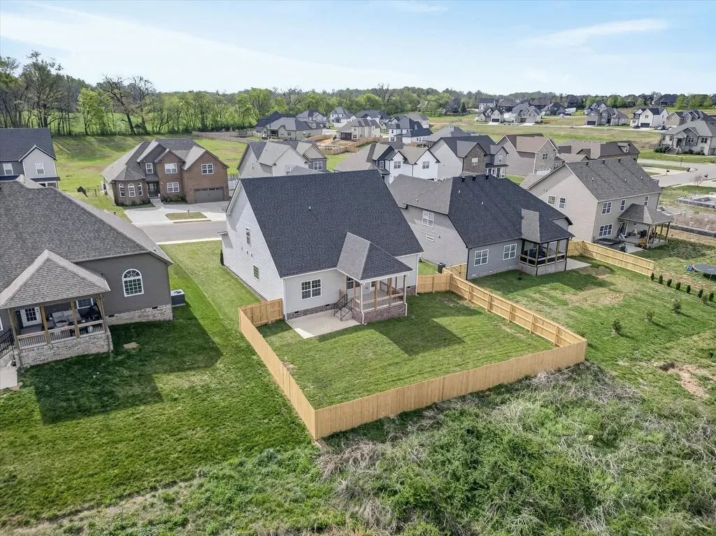 2626 Remington Trace Clarksville TN 37043