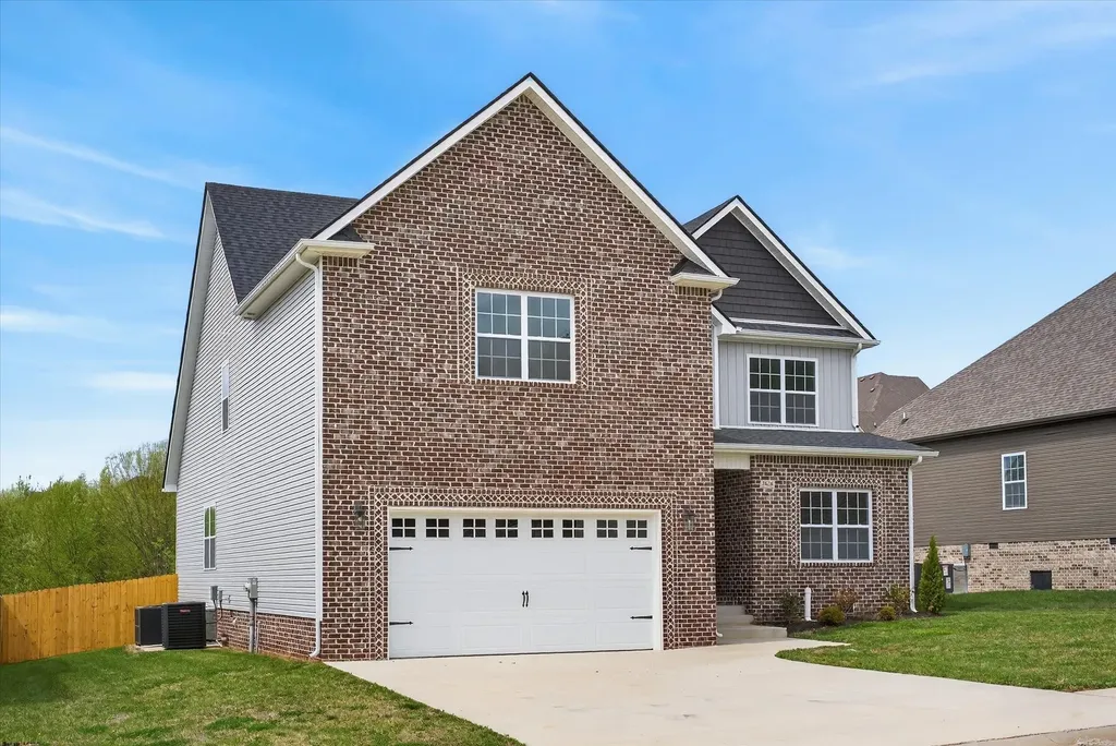 2626 Remington Trace Clarksville TN 37043