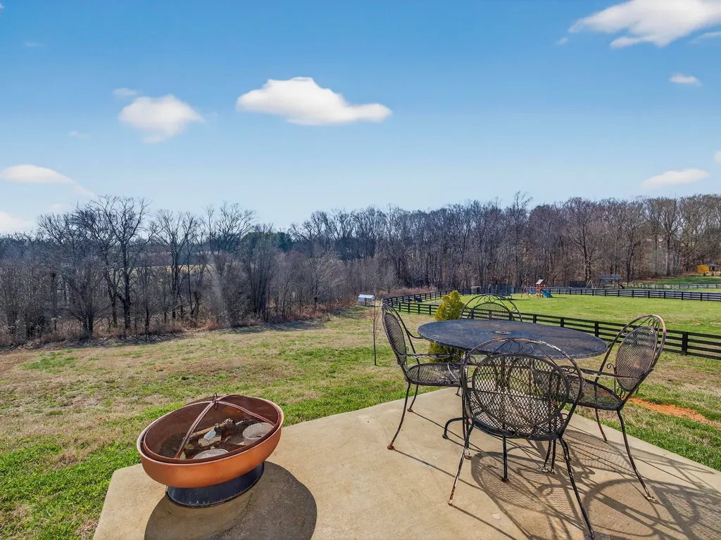 2212 Yearling Drive Spring Hill TN 37174