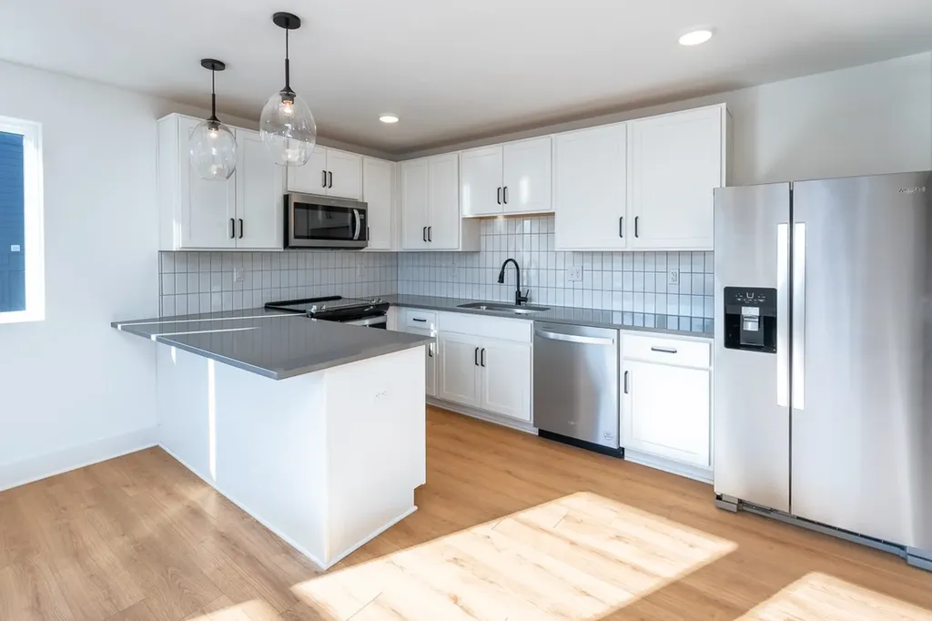 102 Duke Street Nashville TN 37207