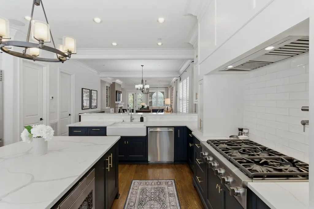 3608D West End Avenue Nashville TN 37205