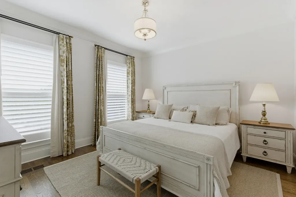 3608D West End Avenue Nashville TN 37205