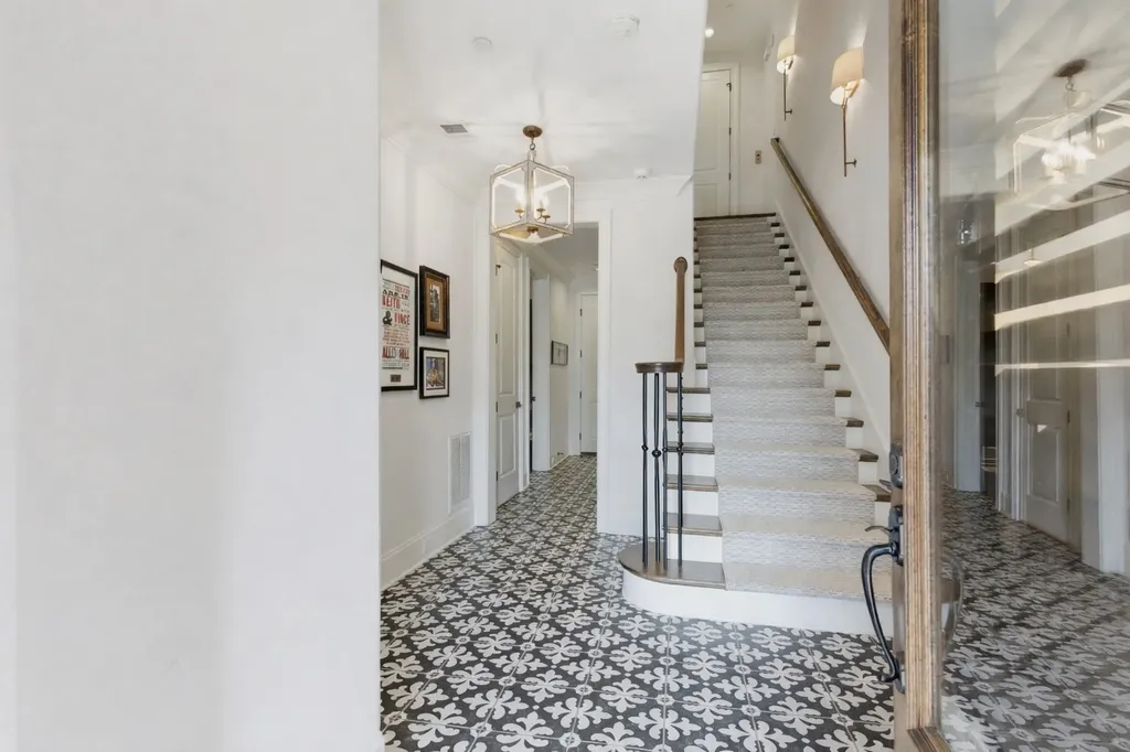 3608D West End Avenue Nashville TN 37205