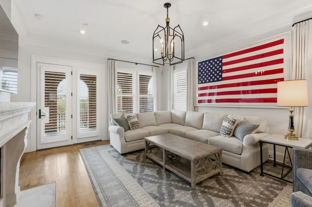3608D West End Avenue Nashville TN 37205