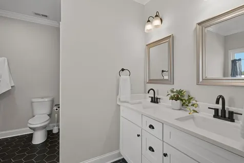 8315 Harvest Oak Lane Chattanooga TN 37421