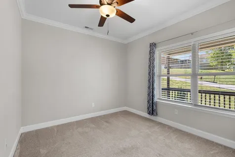 8315 Harvest Oak Lane Chattanooga TN 37421