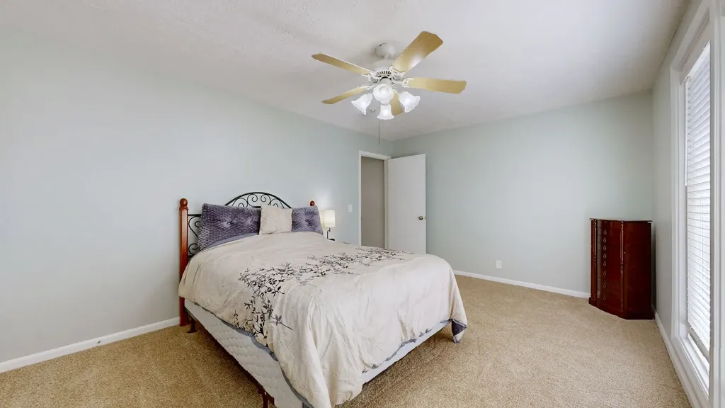 2402 Riverview Drive Murfreesboro TN 37129