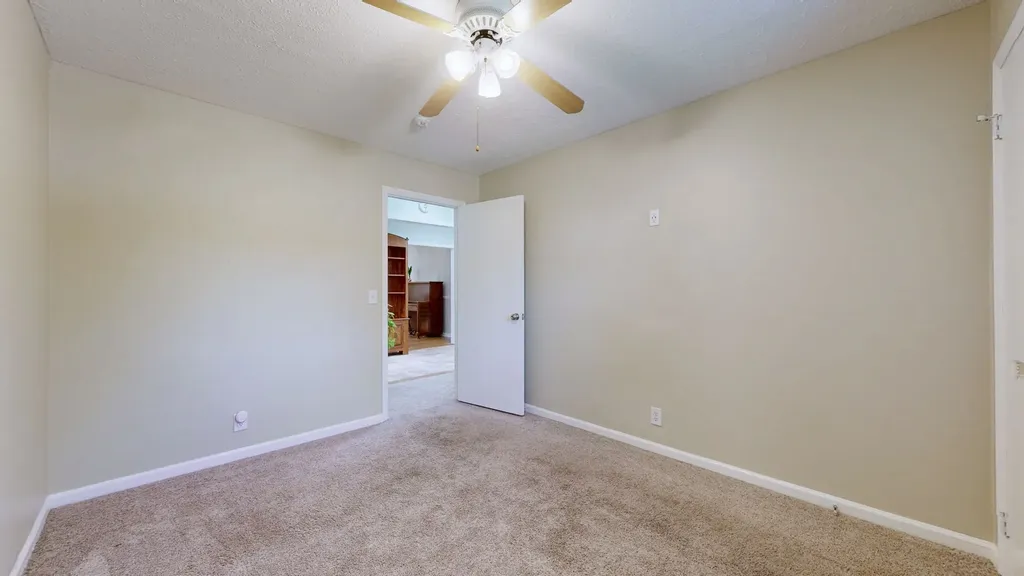 2402 Riverview Drive Murfreesboro TN 37129