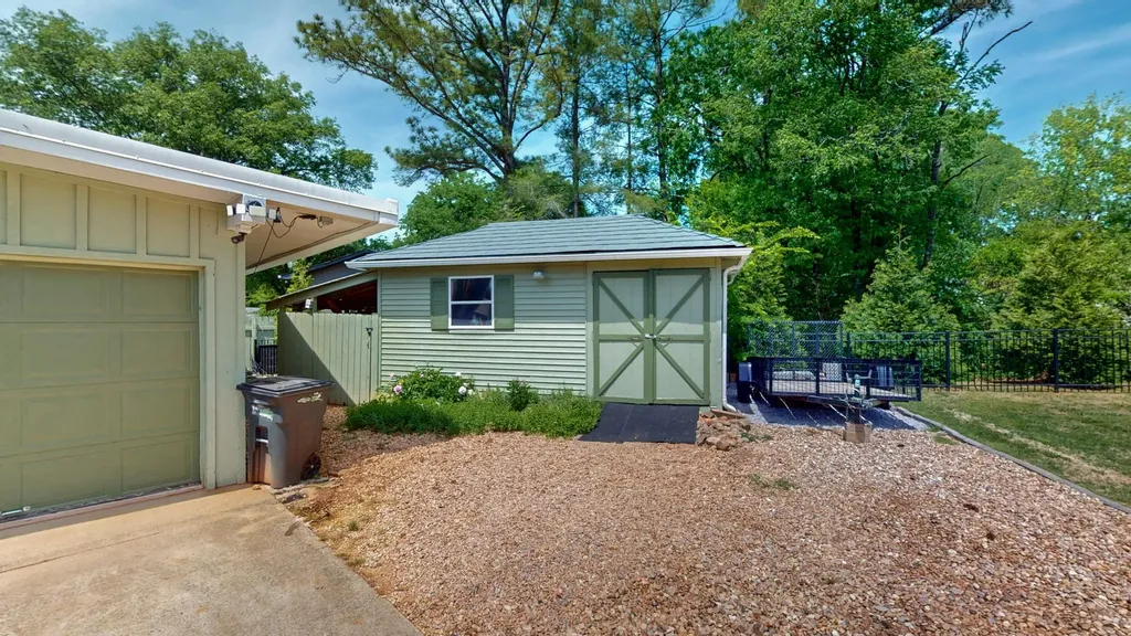 2402 Riverview Drive Murfreesboro TN 37129
