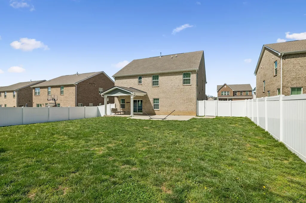 293 Grassy Glen Drive Gallatin TN 37066