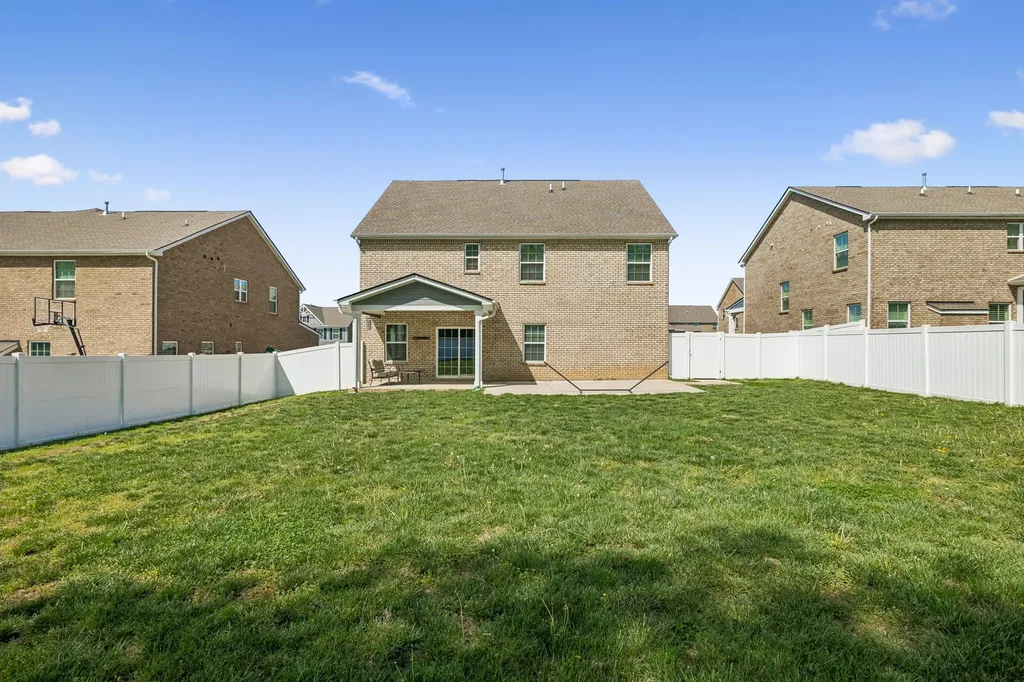 293 Grassy Glen Drive Gallatin TN 37066