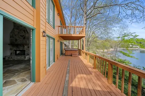 101 Woodland Point Estill Springs TN 37330