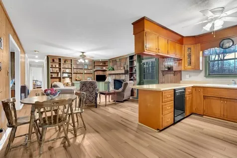 251 Wells Street Monteagle TN 37356