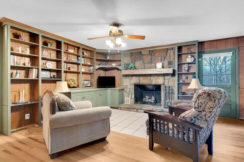 251 Wells Street Monteagle TN 37356