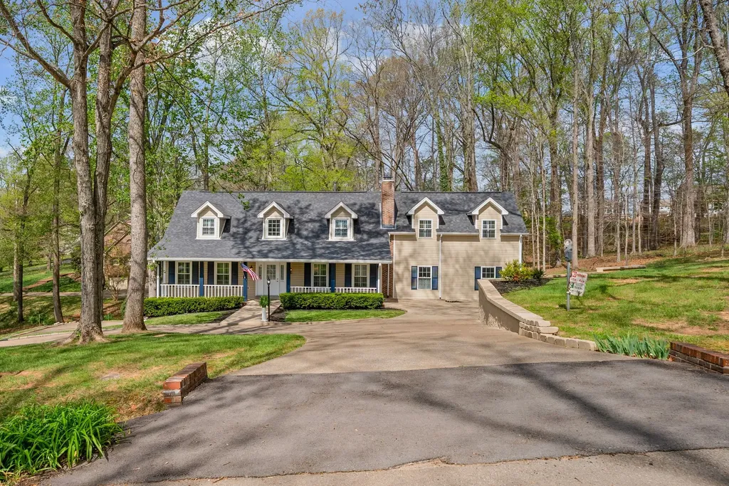 815 Shady Bluff Trail Clarksville TN 37043