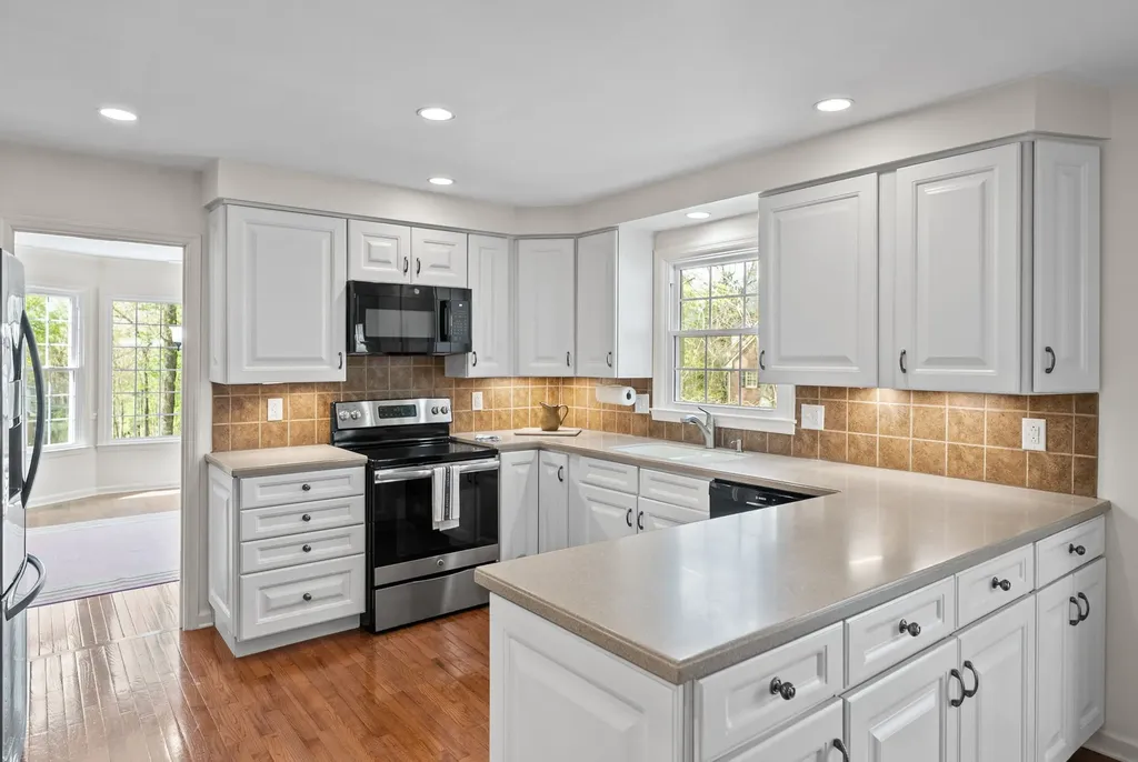 815 Shady Bluff Trail Clarksville TN 37043