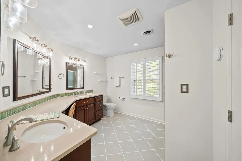 815 Shady Bluff Trail Clarksville TN 37043