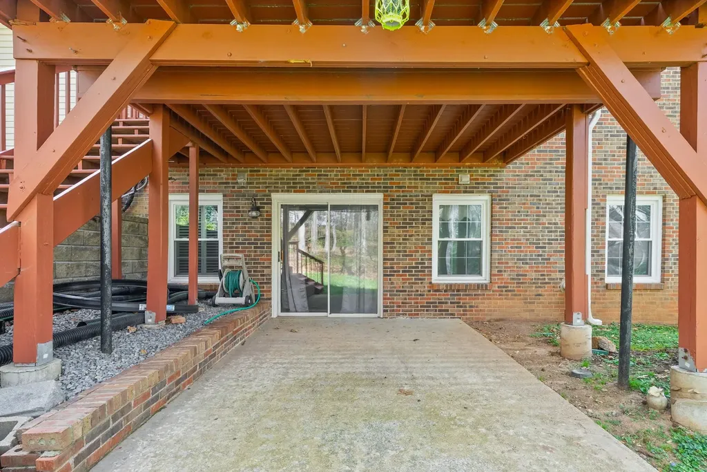 815 Shady Bluff Trail Clarksville TN 37043