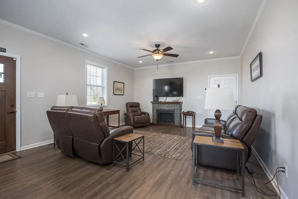 1690 Ramblewood Drive Lewisburg TN 37091