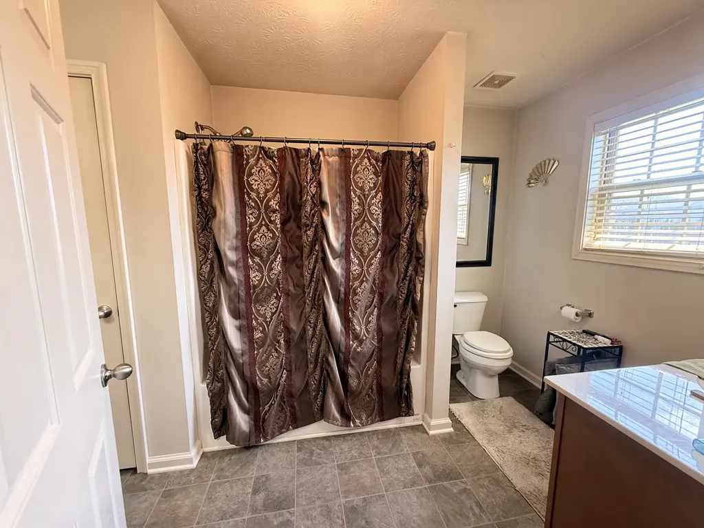 109 Beaver Creek Drive Portland TN 37148