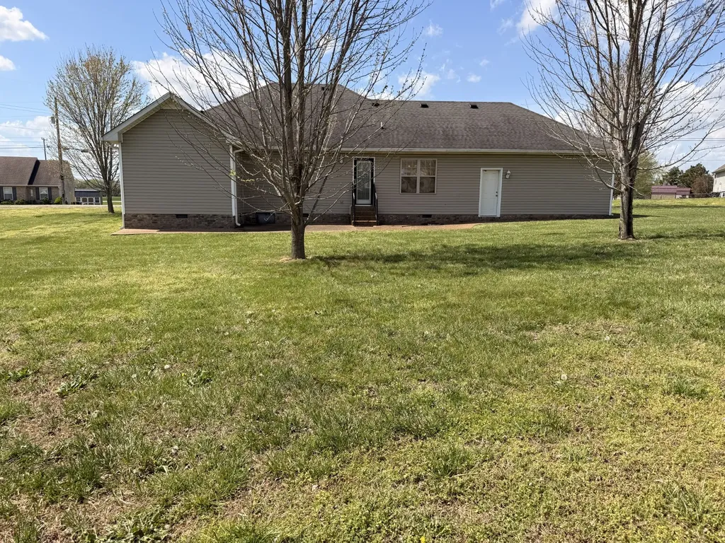 109 Beaver Creek Drive Portland TN 37148
