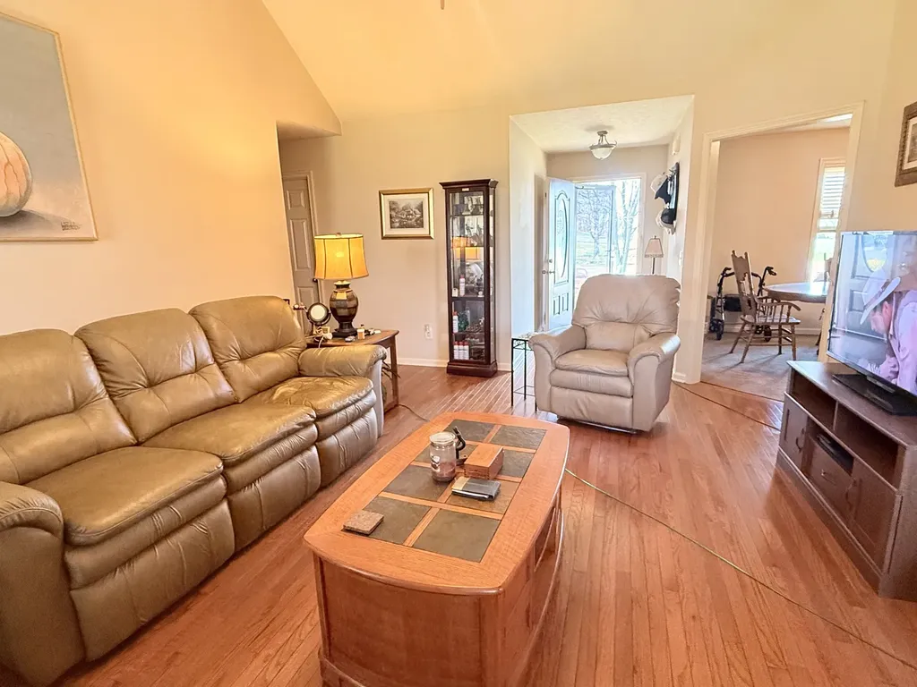 109 Beaver Creek Drive Portland TN 37148
