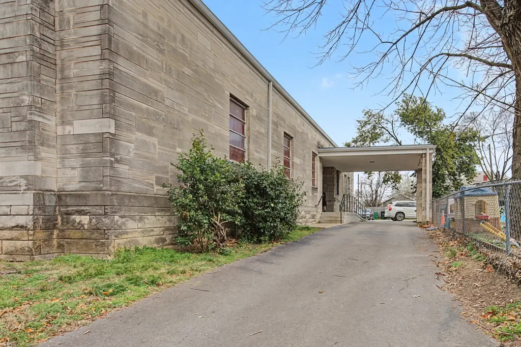 211 N 11th Street Nashville TN 37206