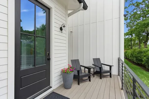 1207 Sweetbriar Avenue Nashville TN 37212