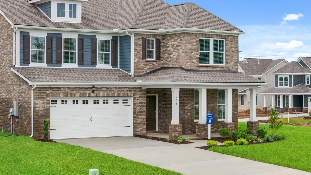 208 Crown Gardens Court Hermitage TN 37076