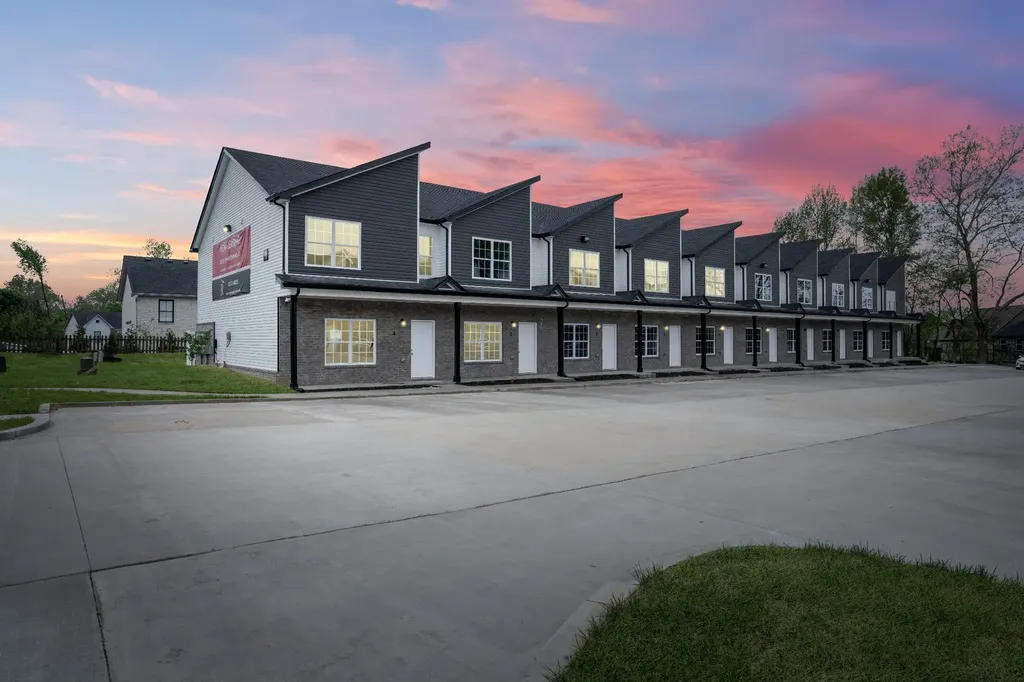 156 Excell Road Clarksville TN 37043