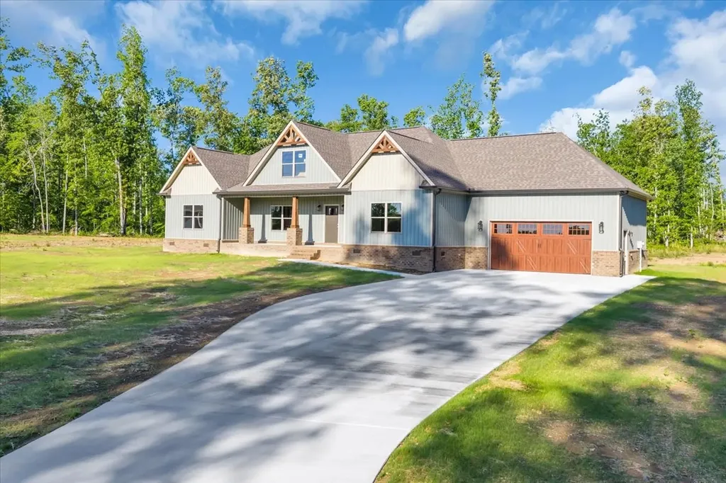 139 Brinkley Road Wartrace TN 37183