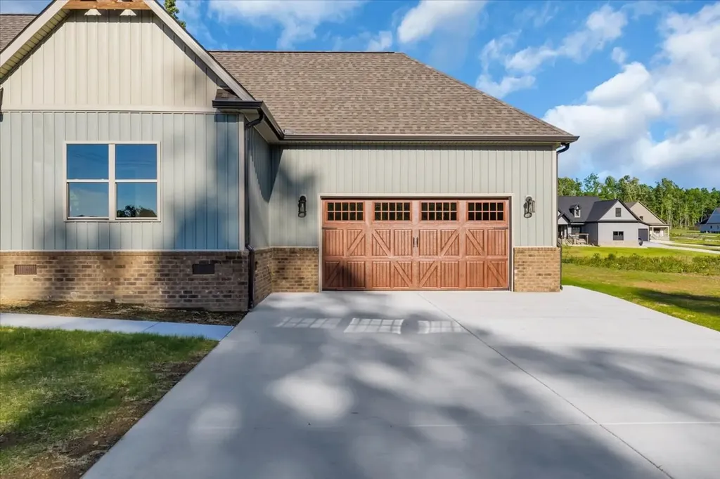 139 Brinkley Road Wartrace TN 37183